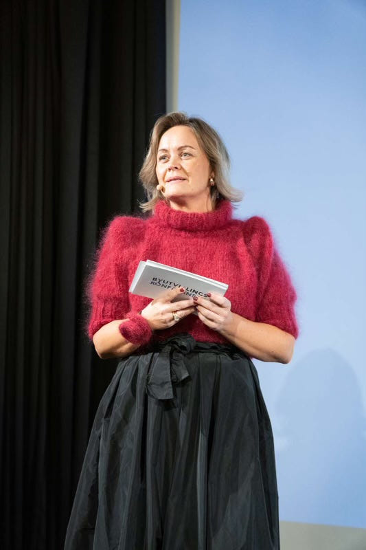 Hello Autumn - The Party Sweater