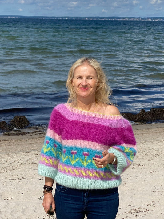 Bohemian Flowers - The Summer Sweater