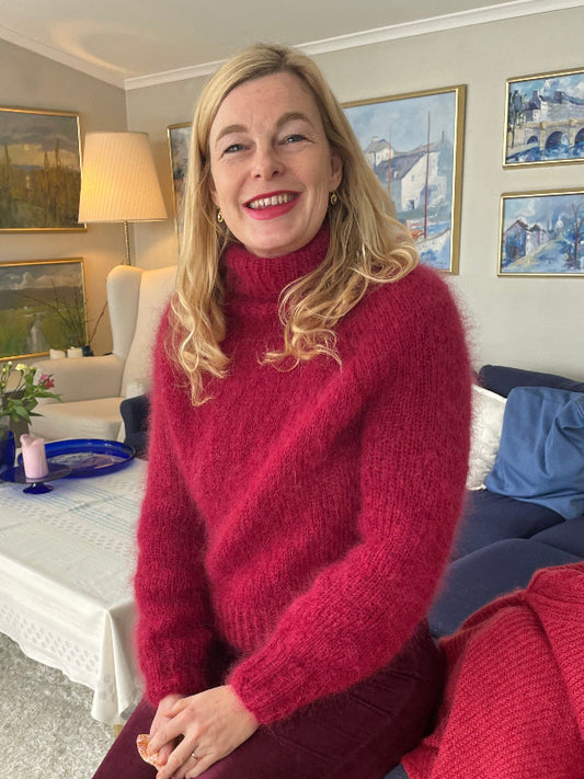 Vinrød genser klassisk høyhalset genser