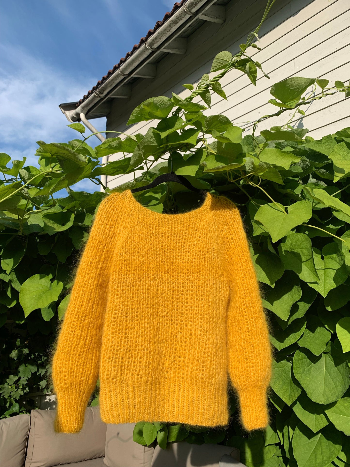 Yellow - Day`n`Night - Strikkeoppskrift