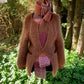 Feminin strikkejakke med puffermer og innsvinget passform – The Calla Jacket, A Remake of Liv's Dress