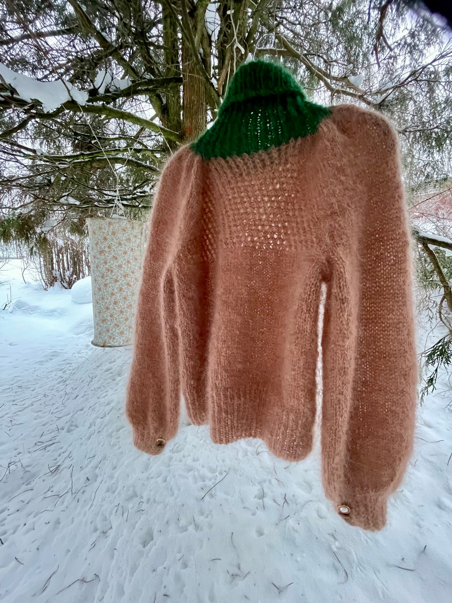 Hint of Spring - Arctic Snow Lux Edt. collections