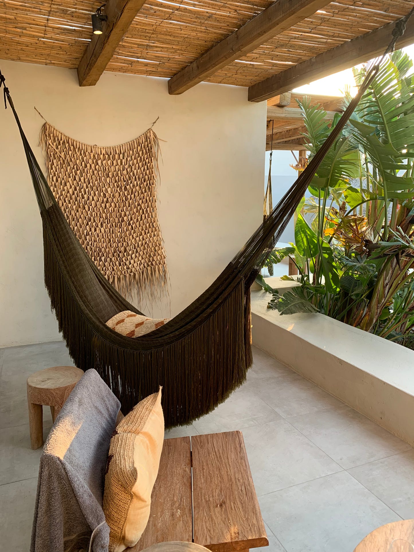 Boho inspirert hengekøyebilde fra kos