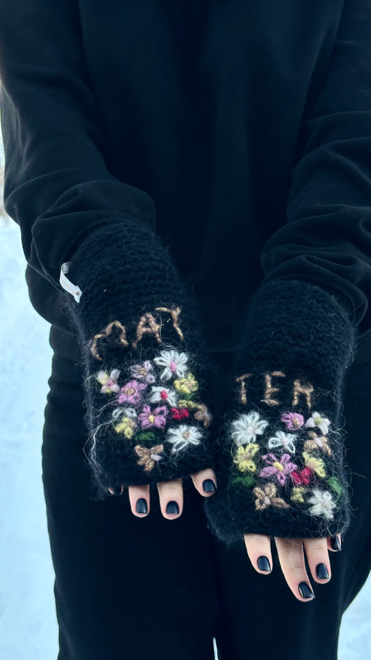 LIVE, LOVE, MATTER - classic wrist warmers - in 3 variations
