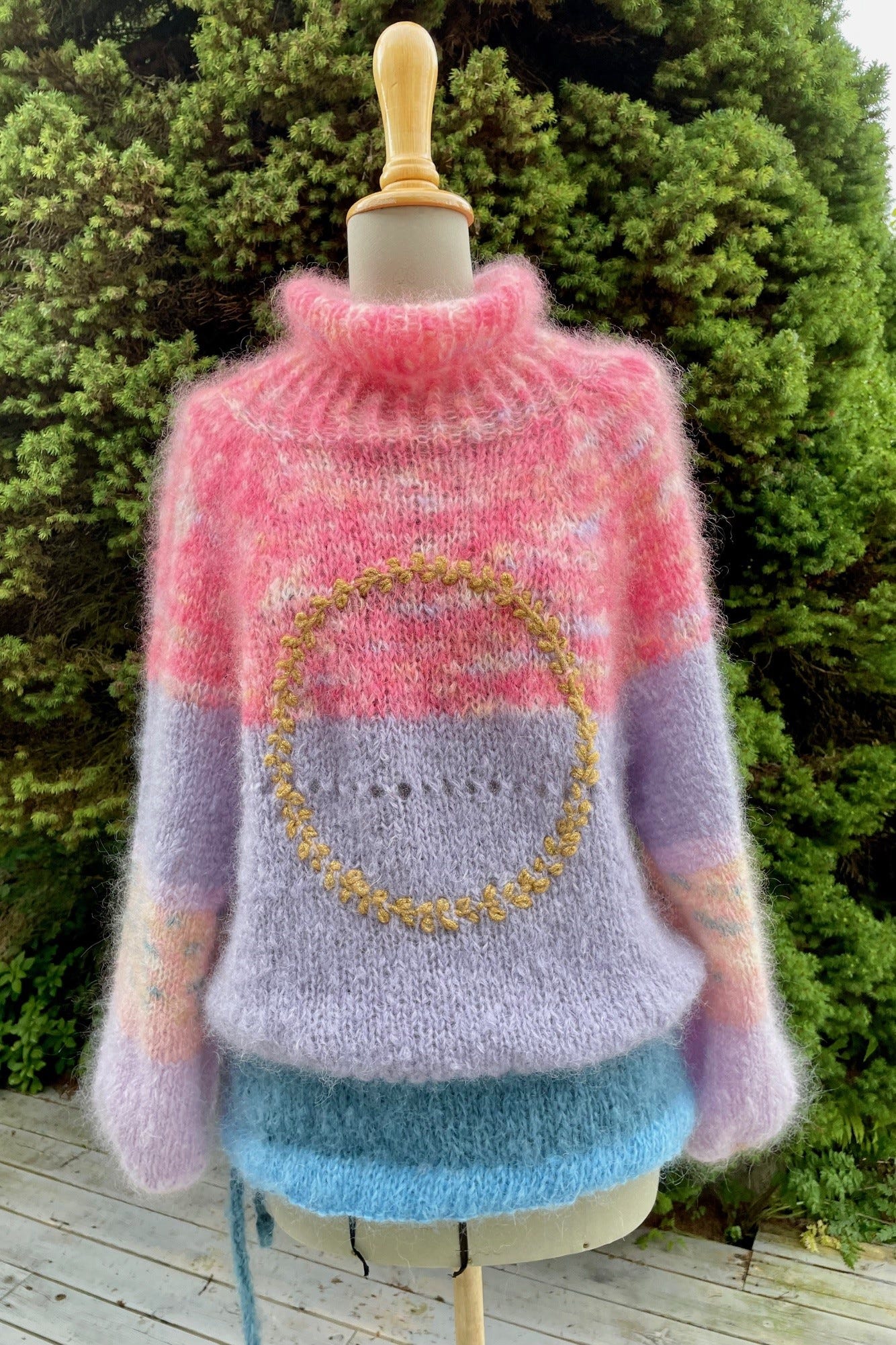 Pinky Promise from CosyMonday - Knitting pattern - remember to check yourself once a month 💗
