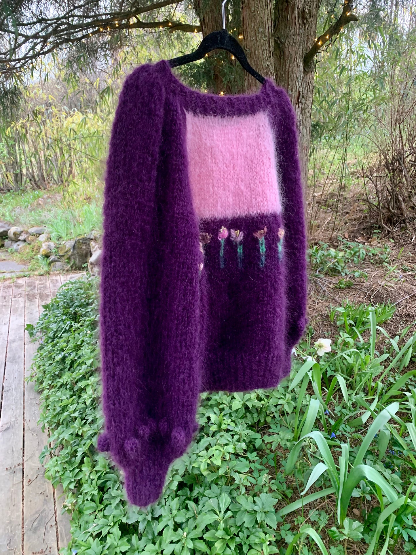 NORWEGIAN MAY FLOWERS - Crocuses - knitting pattern