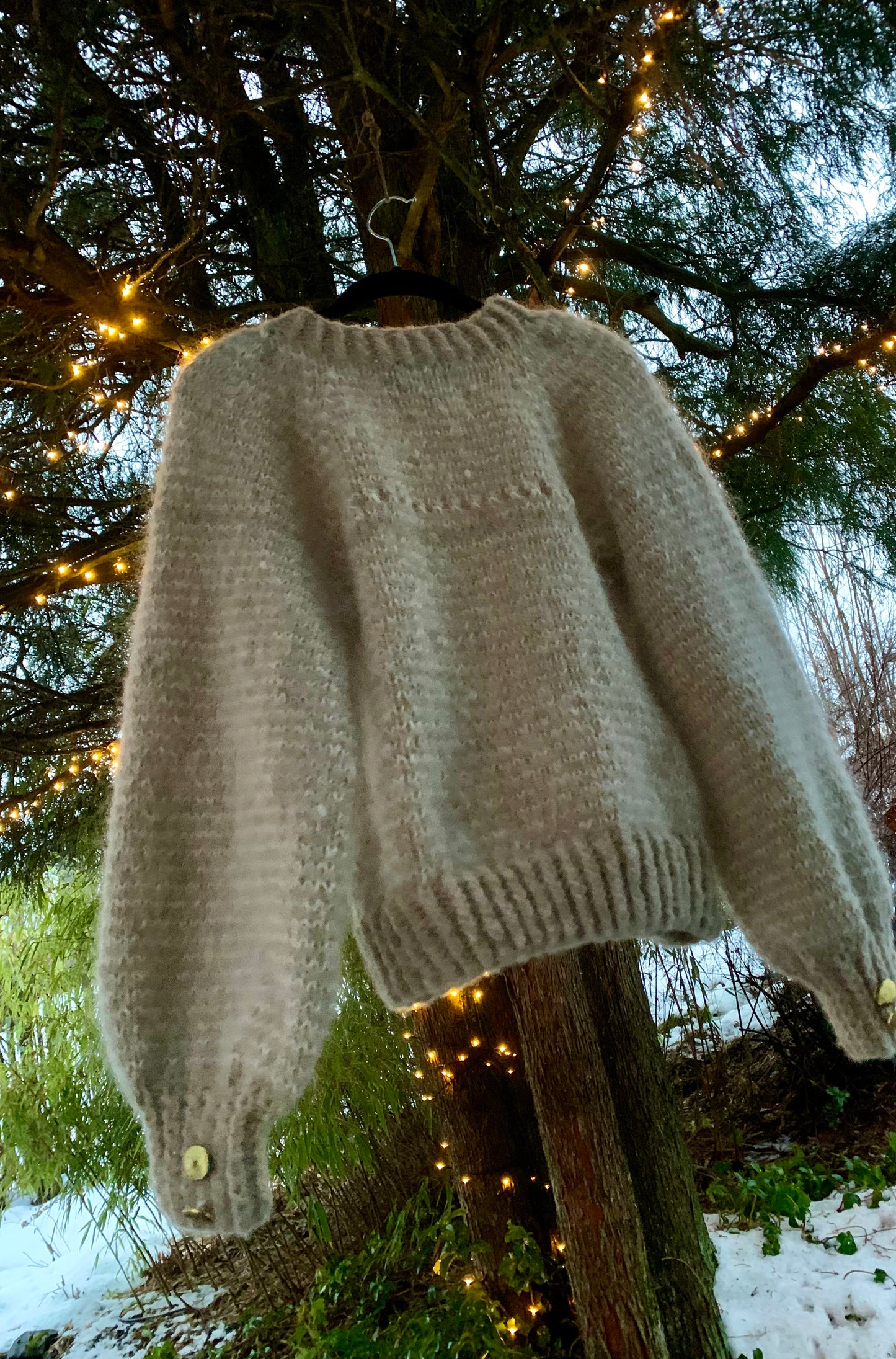 Glimpses of Glam - Magic - knitting pattern