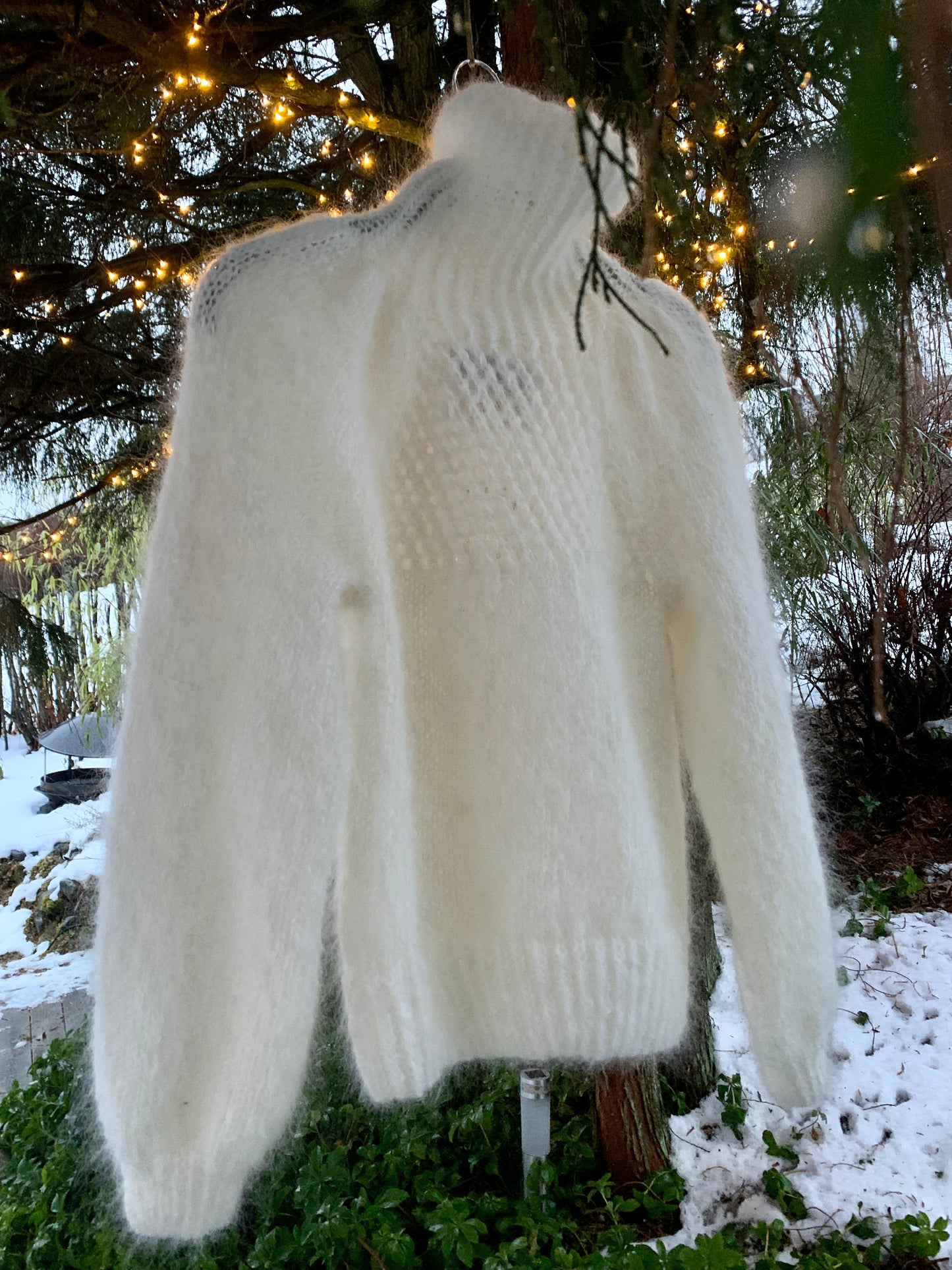 Arctic Snow - Strawberry Swing - knitting pattern